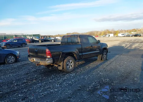 2008 Toyota Tacoma from USA, damaged, VIN 5TEUX42N68Z567600